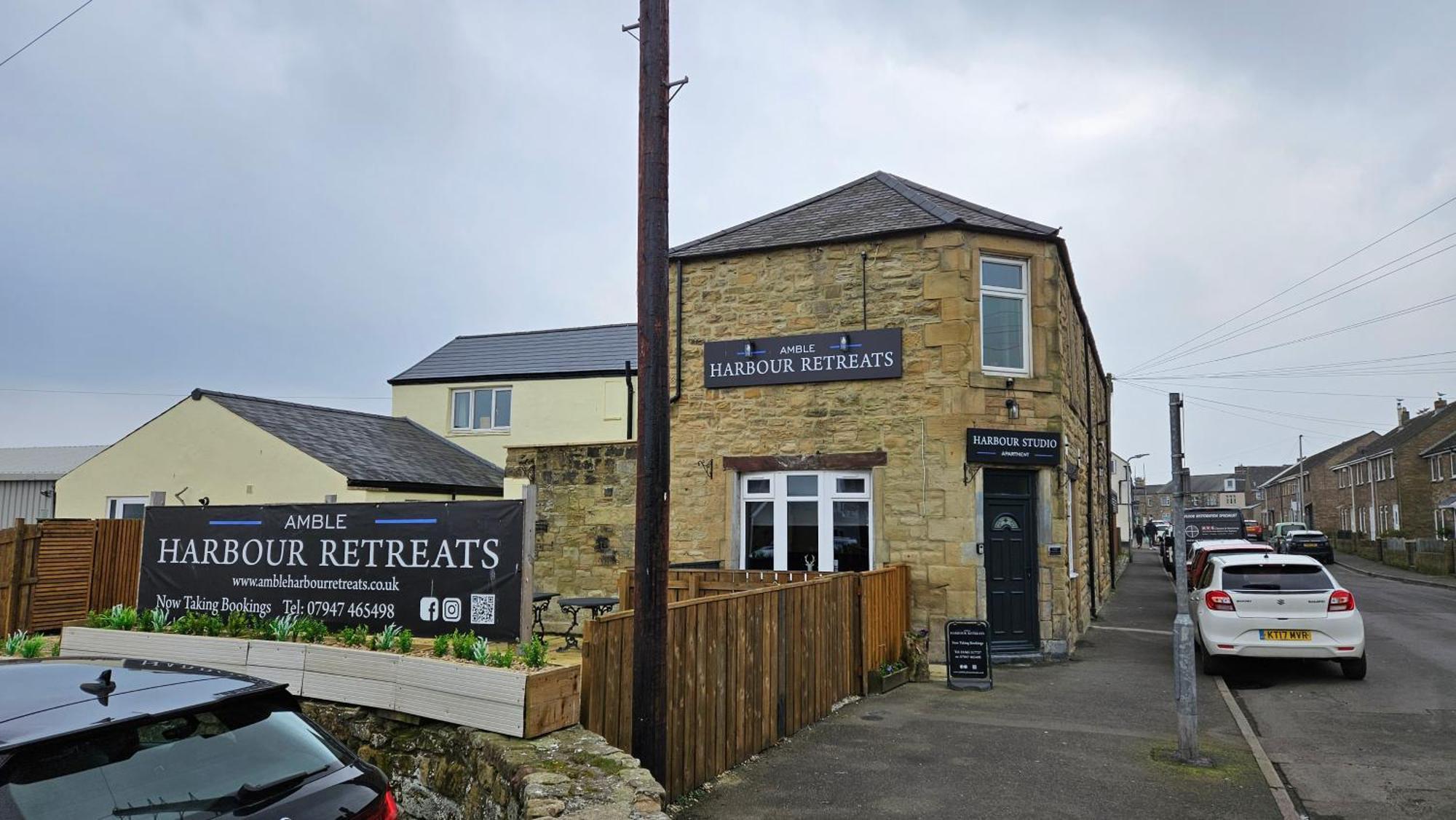 Amble Harbour Retreats Hotell Exteriör bild